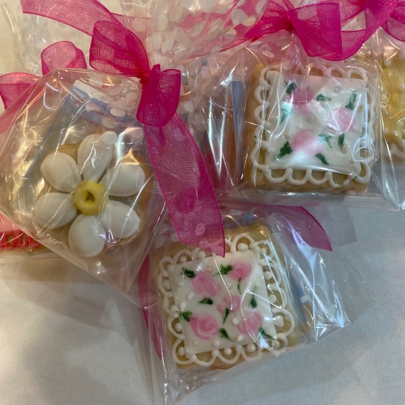 Petit Four - Cookies. 1.5” x1.5” squares of sugar cookie delight. 1 dozen. - Picture 1 of 3